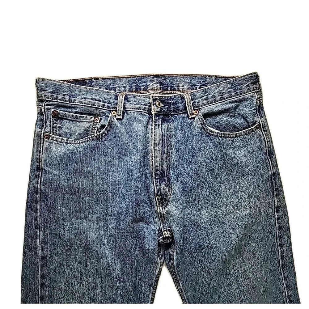 Levi's 505 Jeans Mens 38x32 Straight Leg Regular Fit Medium Wash Western Classic
